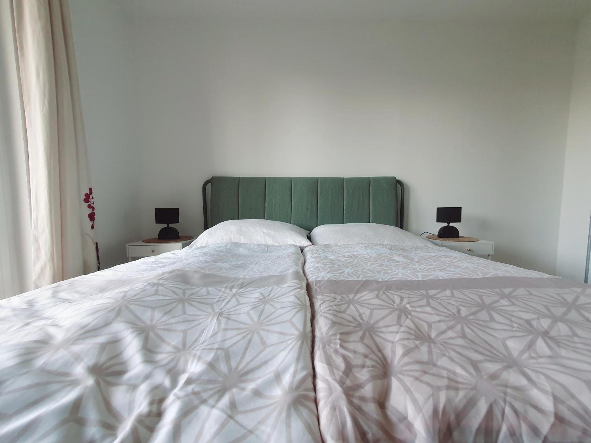 Near Lake One Bedroom Cute Apartment Wien Ngoại thất bức ảnh