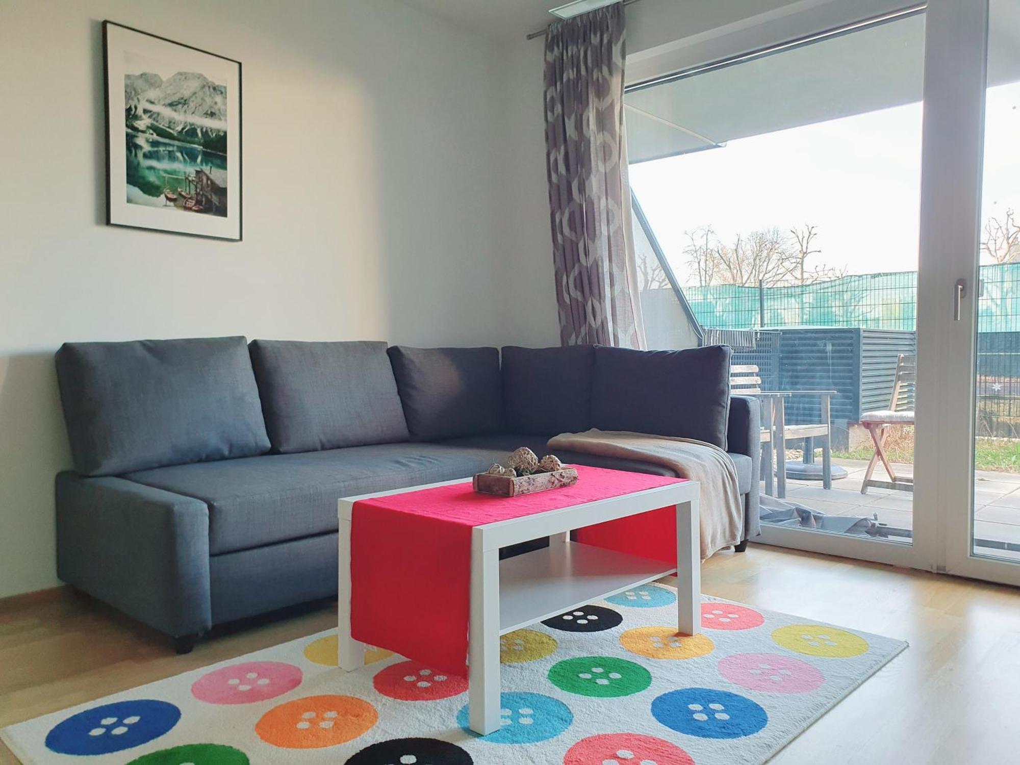 Near Lake One Bedroom Cute Apartment Wien Ngoại thất bức ảnh